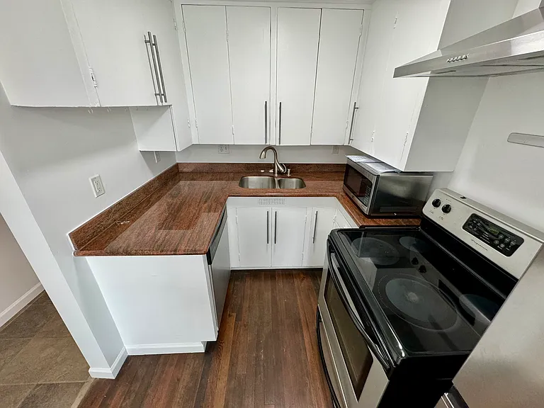 1821 5th Ave N #1821 — Photo 8