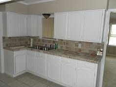 2nd image of 2114 Raymond St