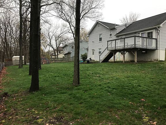 2nd image of 256 Rachel Ct