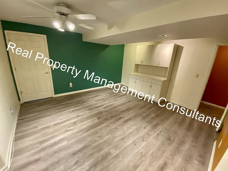 2428 Little Blue Ct — Photo 25