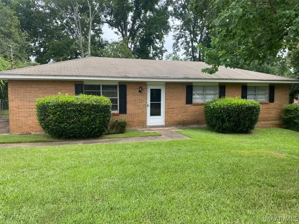 204 Magnolia Dr, Prattville, AL 36067