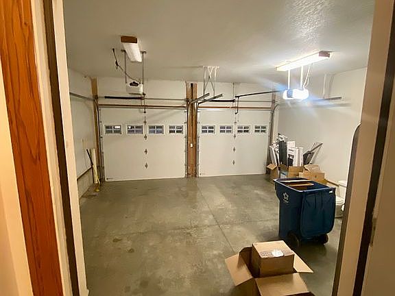 4th image of 2900 Sunny Brook Ct