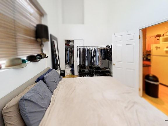 4th image of 88 Meserole Ave APT 2F