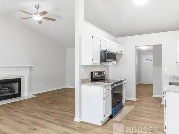 4th image of 110 Twin Falls Dr