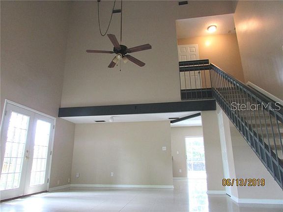 3rd image of 701 Forest Hills Dr