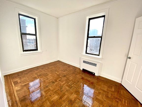 3rd image of 90-31 Whitney Ave #6G