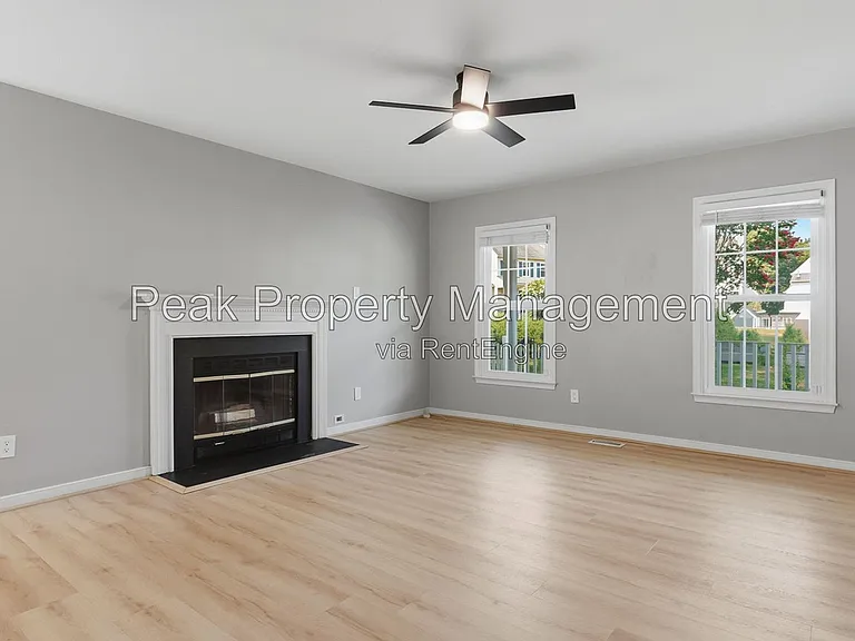 5008 Chelsea Brook Ln — Photo 5