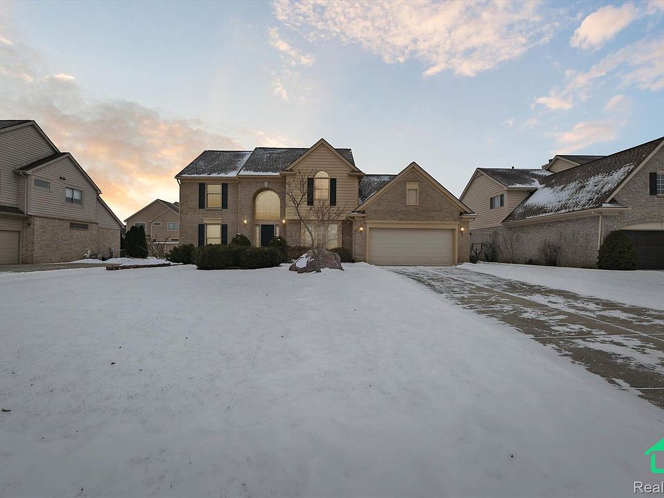 1st image of 51065 Weston Dr