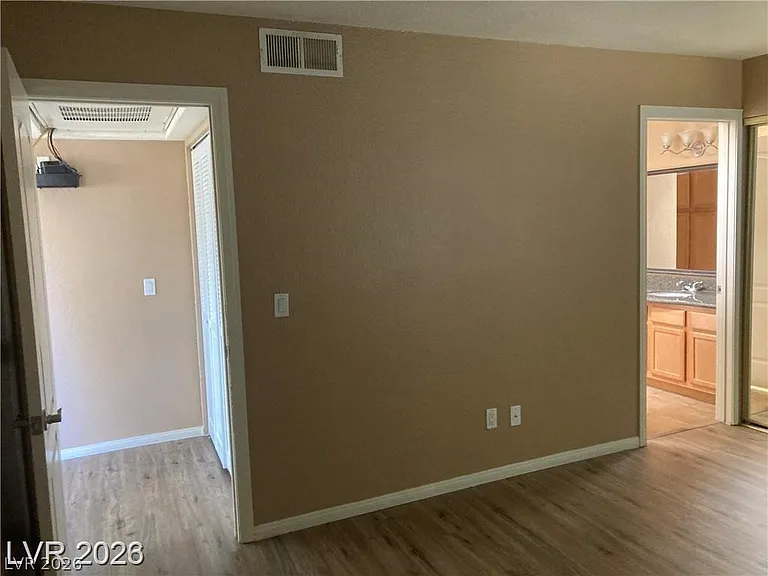 3145 E Flamingo Rd #2100 — Photo 17