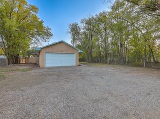 2408 Alpine Rd SW, Albuquerque, NM 87105