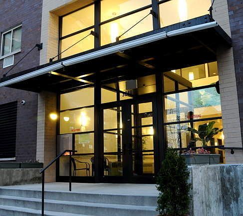 5th image of 3880 Orloff Ave APT 4D