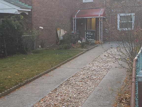 2nd image of 417 Beach 9 St #9