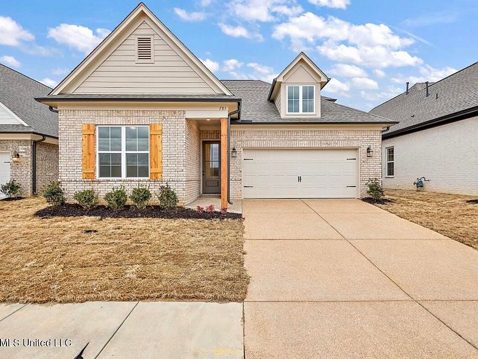 1st image of 779 W Quitman Ct