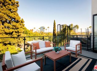6075 Hargis St, Los Angeles, CA 90034