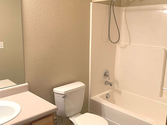 4th image of 1120 City Park Ave APT E104