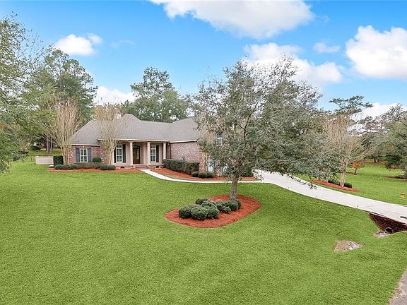4th image of 441 Trailhead Dr