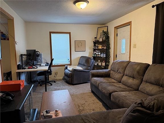 4th image of 1307 Broadway Street S #0