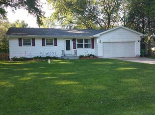 20329 Topaz St, South Bend, IN 46614