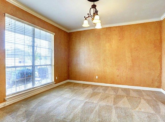 5th image of 11318 N Country Club Green Dr