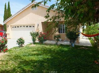 16482 Chestnut St, Hesperia, CA 92345