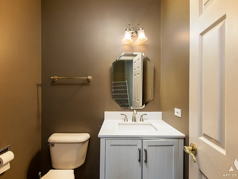 2838 N Greenwood Ave — Photo 13