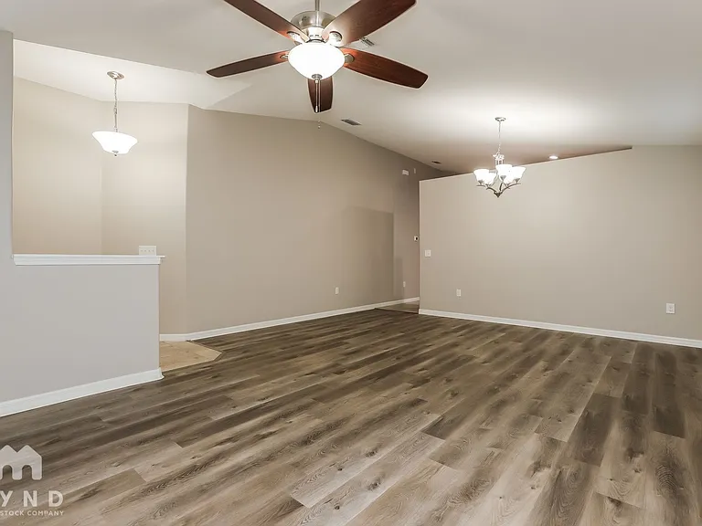 10313 Summer Azure Dr — Photo 6