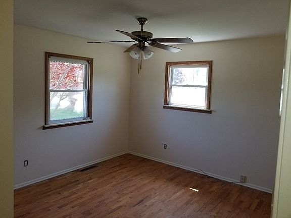 5th image of 2427 Blarney Dr