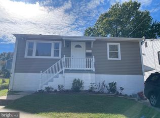 5709 Somerset Rd, Riverdale, MD 20737
