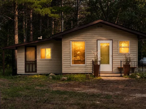 N3580 11th Dr, Montello, WI 53949