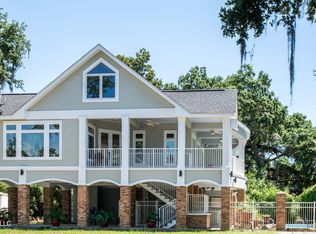 1085 Bayview Ave, Biloxi, MS 39530