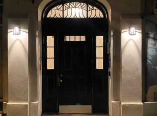 345 S 13th St APT 1E, Philadelphia, PA 19107