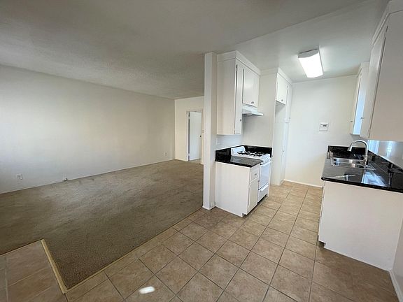 2nd image of 1719 Grismer Ave #13