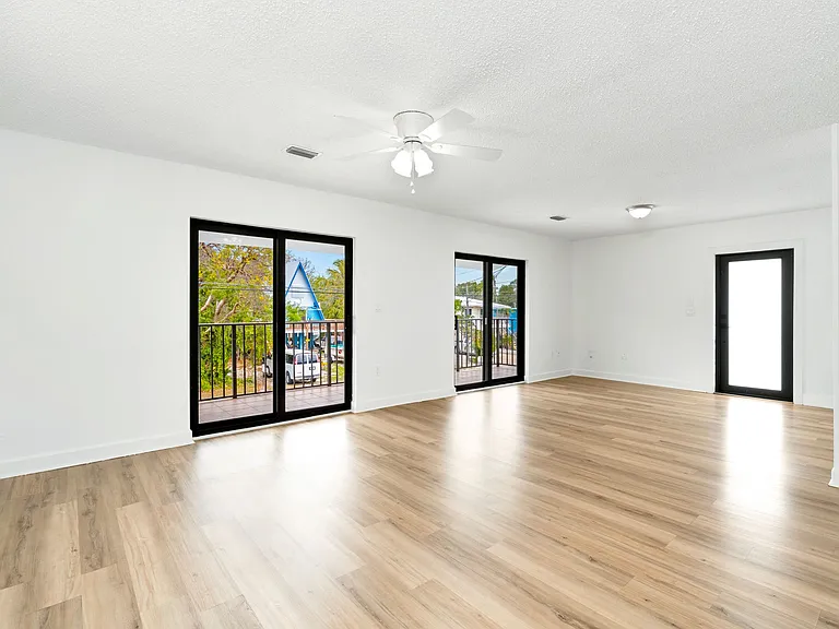 125 Dove Lake Dr — Photo 5