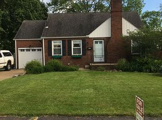 702 33rd St NE, Canton, OH 44714