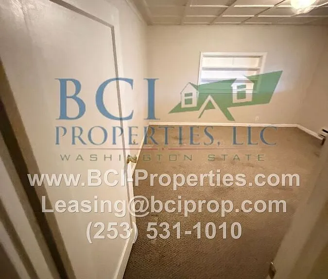 5503 112th St SW #1 — Photo 6