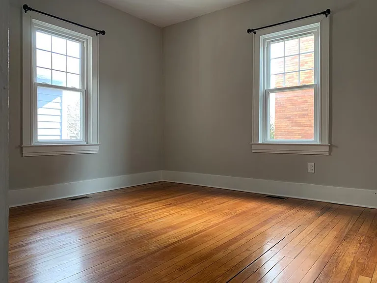 1738 Fernwood Ave — Photo 10