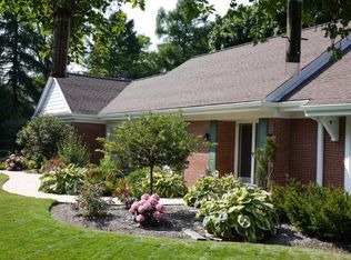 138 Eldorado Dr, Wind Point, WI 53402