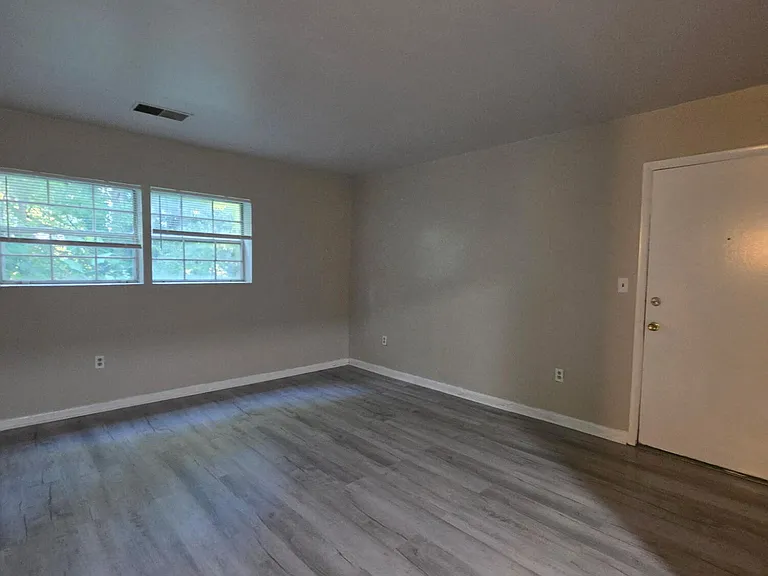 734 Townside Rd SW #12 — Photo 5