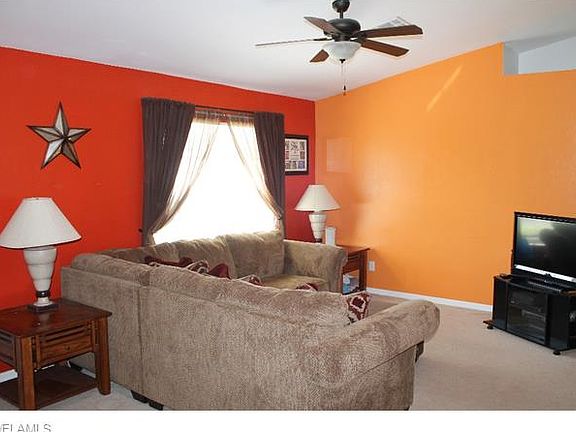 3rd image of 117 NW 2nd Pl