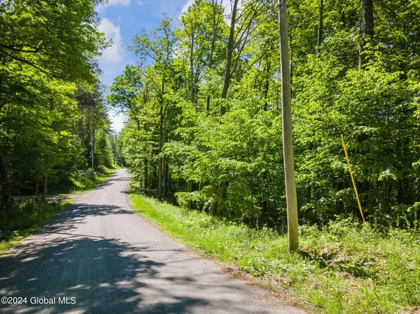 283 Fulton Hill Road, Fulton, NY 12194