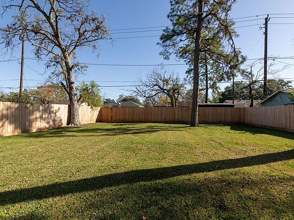 2nd image of 10128 Homestead Rd #10128