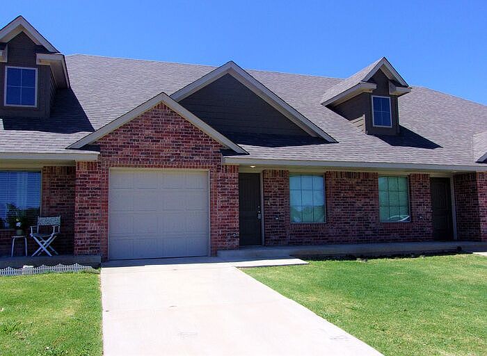 1st image of 4706 Loch Ln