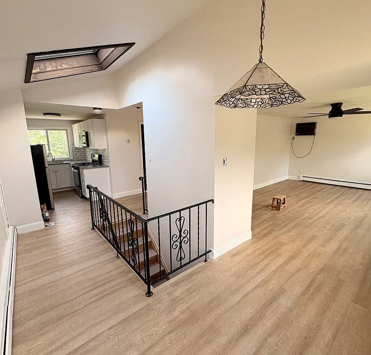 1 bed, 678 sqft, $2,300 — Photo 4