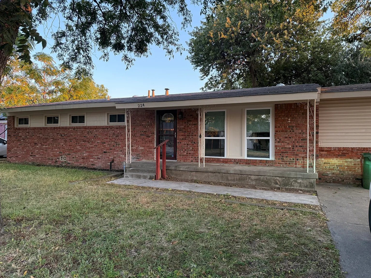 3 bed, 1491 sqft, $2,000 — Photo 1