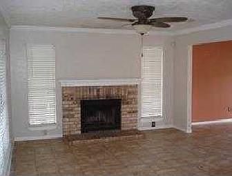 1st image of 4406 Heathfield Dr