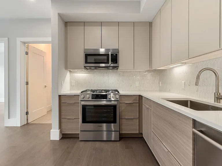 3193 Washington Street — Photo 20