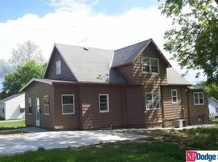 4127 S 38th St, Omaha, NE 68107