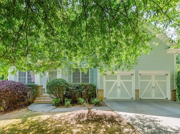 5678 Coopers Glen Ct SW, Mableton, GA 30126