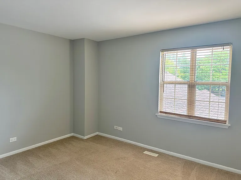 1132 Regency Ct — Photo 15