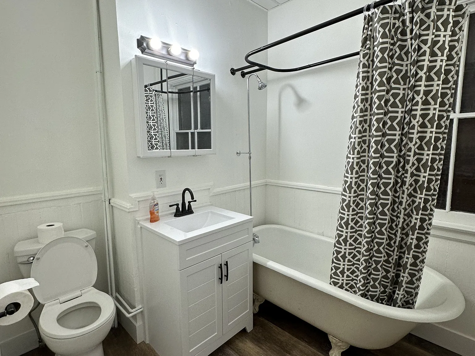4 bed, 1200 sqft, $650 — Photo 4